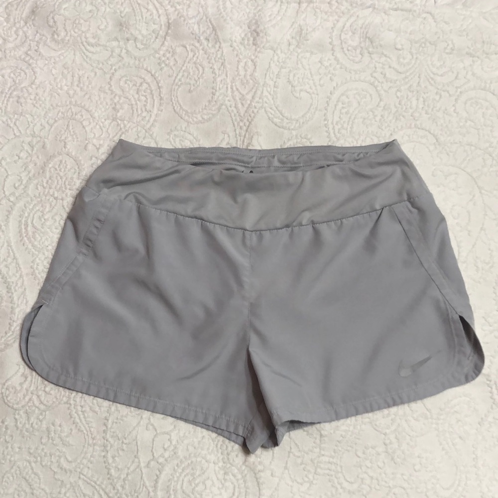 Nike Dri Fit Athletic Shorts Size Small Gray